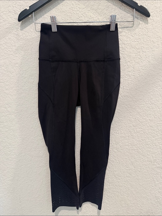 lululemon athletica Pants - Lululemon Black High-Waist Athletic Capri Leggings size 2